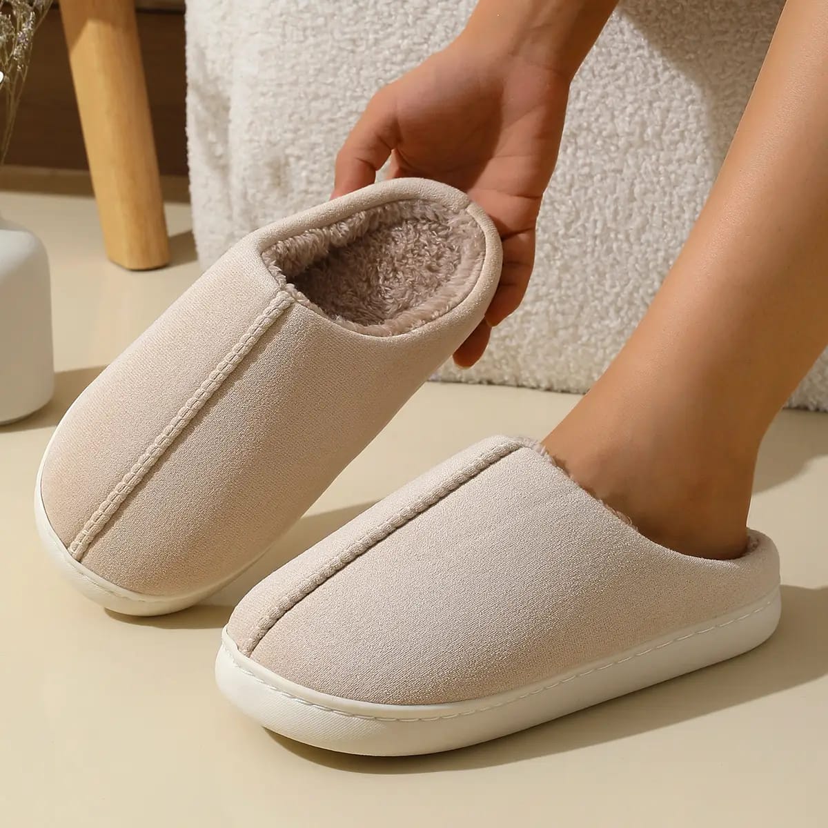 Thick Plush Winter Slippers